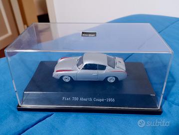 Modellino Auto Fiat 750 Abarth Coupé 1956
