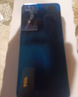 Smartphone TCL 505
