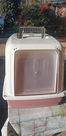 Lettiera per gatti coperta