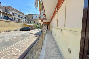 3 LOCALI A ORTA DI ATELLA