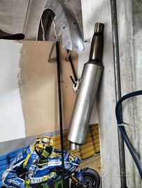 Pezzi vespa e moto vintage