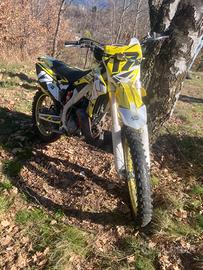 Suzuki valenti rme 50 2013