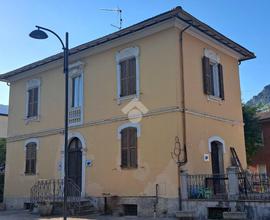 CASA INDIPENDENTE A FERENTILLO