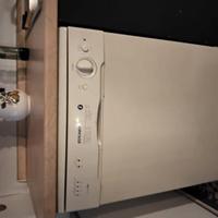 Lavastoviglie Zerowatt