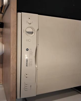 Lavastoviglie Zerowatt