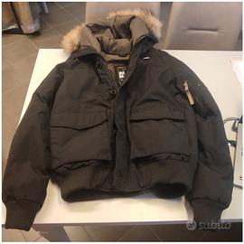 BrenchMark Cappoto Parka nero t.M Anno: 2010 c.a.
