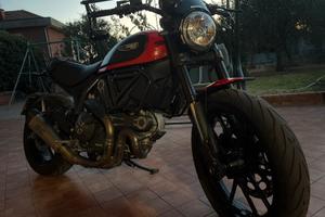 Ducati scrambler 800