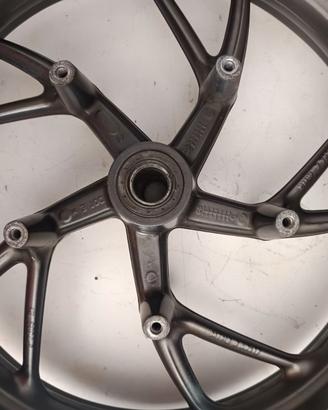Cerchio anteriore per BMW k1200r