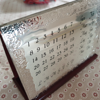 Calendario da tavolo in argento