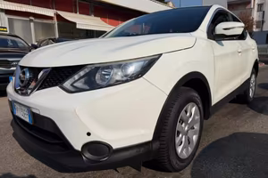 NISSAN Qashqai 1.2 DIG-T Acenta