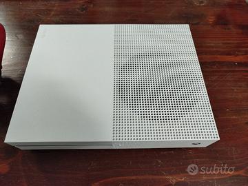 Xbox One s