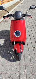 NIU SCOOTER ELETTRICO 50CC
