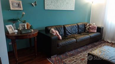 Divano Poltrona Frau 3 posti con pouf