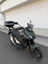 Honda X-adv 750