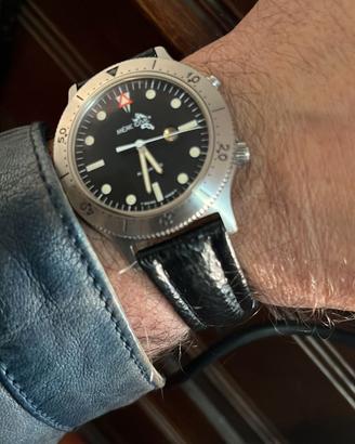 MEMOTIME MEMODIVE AUTOMATIC Ref 2402 BY CORUM