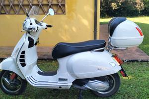 Piaggio Vespa 300 GTS hpe - 2019