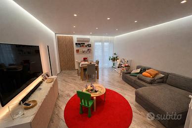 Elegante appartamento panoramico con garage