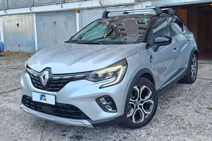 Renault Captur 1.6 E-Tech phev Intens 160cv auto