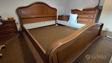 Cornice letto matrimoniale 