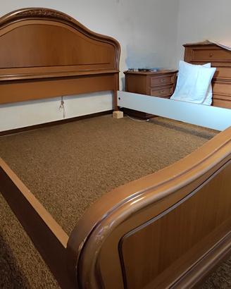 Cornice letto matrimoniale 