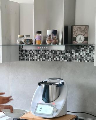 piano cottura Electrolux e cappa aspirante Frenke