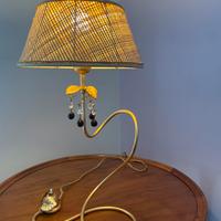 Lampada da tavolo in foglia d’oro