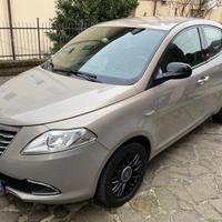 Lancia Ypsilon 1.2 ecochic benzina/gpl