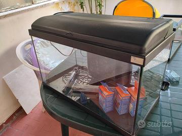 Acquario 52 litri marca Aquatlantis