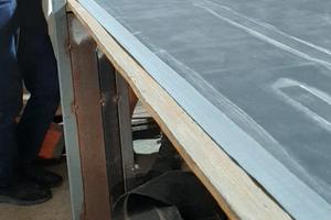 Rifacimento e riparazione tubolari gommoni