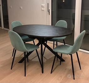 Tavolo allungabile con 8 sedie