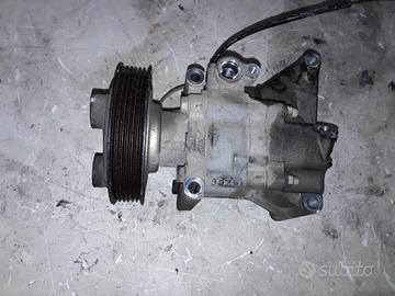 COMPRESSORE A/C MAZDA 2 Berlina 2° Serie V09a1aa4