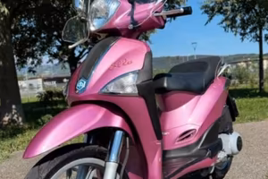 Liberty 125 rosa chic