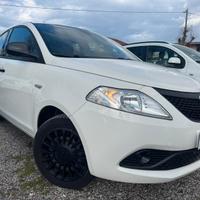 Lancia Ypsilon 1.2 69 CV 5 porte S&S Elefantino Bl