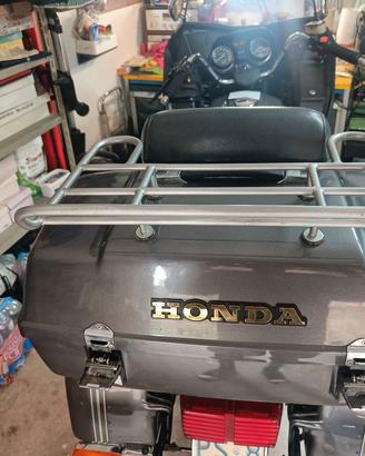 portapacchi per bauletto top case Honda gl