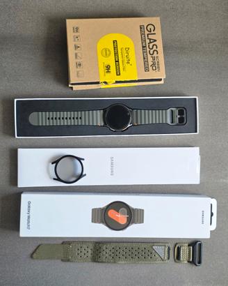Samsung Galaxy Watch 7 Bluetooth + LTE + 7 pellico