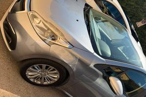 Peugeot 208 2019