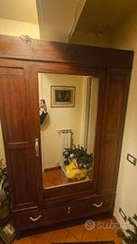 armadio con specchio