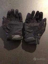 Guanti motociclismo