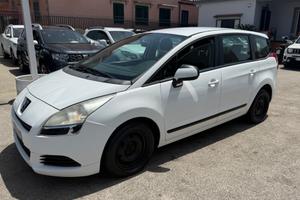 Peugeot 5008 1.6 HDi 112CV Business 5P