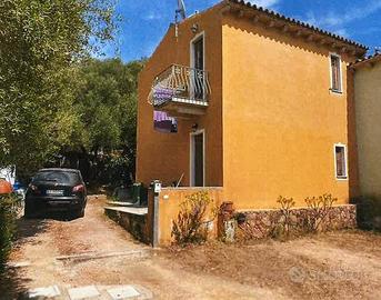 Immobile in asta di 115 m² con 3 locali a Loiri Po