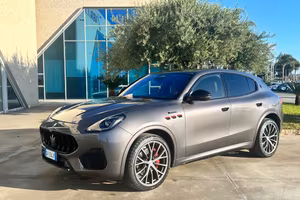 Maserati Grecale Modena 330cv possibilità noleggio