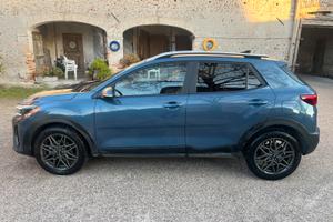 Kia Stonic 1.0 ibrida/benzina 2024