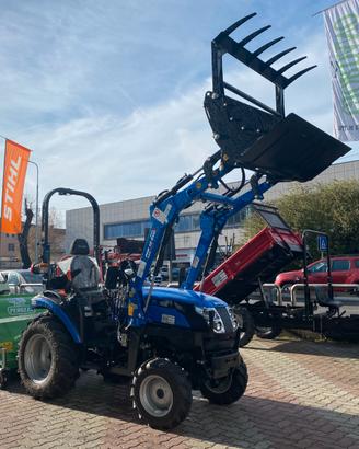 Trattore SOLIS S26 Caricatore GIRAUDO Ritegno Idr