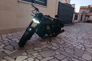 MOTO GUZZI V7 STONE