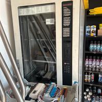 distributore per prodotti