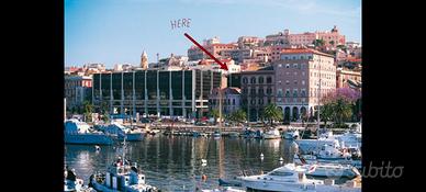 Bilocale di fronte al porto