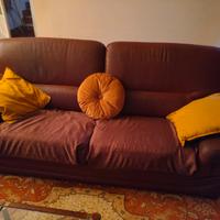 divani artigianali in vera pelle(cuoio)
