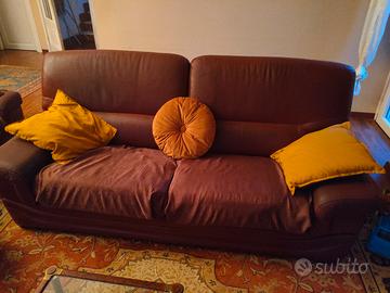 divani artigianali in vera pelle(cuoio)