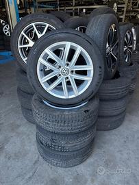 Cerchi Volkswagen Golf + gomme 205/55R16 dot4524 s