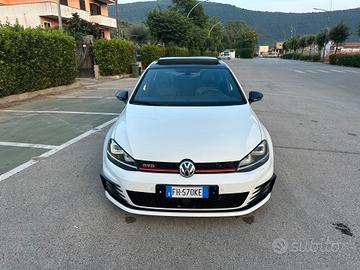 Volkswagen Golf GTD 2.0 TDI DSG 5p. BlueMotion Tec